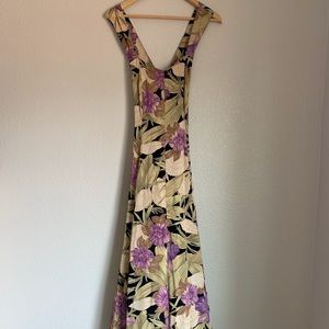 Long crisscross summer dress